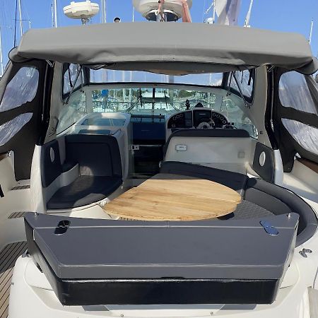 Une Nuit Sur Un Bateau Linge & Menage Inclus La Rochelle  Eksteriør billede